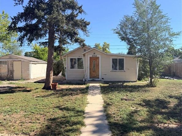 2062 Galena Street, Aurora CO 80010