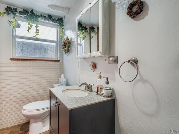 2715 Xavier Street, Denver CO 80212