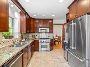 1090 Bonnie Brae Boulevard, Denver CO 80209