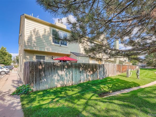 1649 S Ivory Circle A, Aurora CO 80017