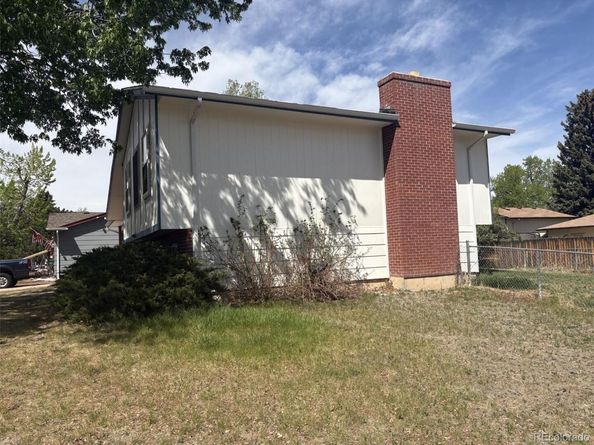 9315 W Girard Place, Lakewood CO 80227
