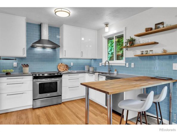 1065 Gillaspie Drive, Boulder CO 80305