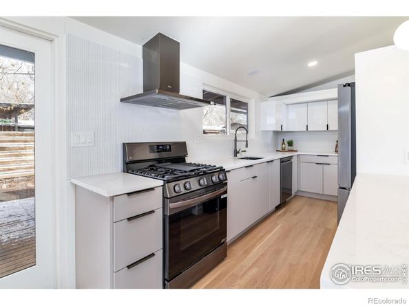 2435 S Meade Street, Denver CO 80219