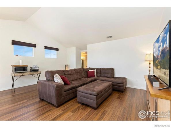 633 Deerwood Drive, Longmont CO 80504