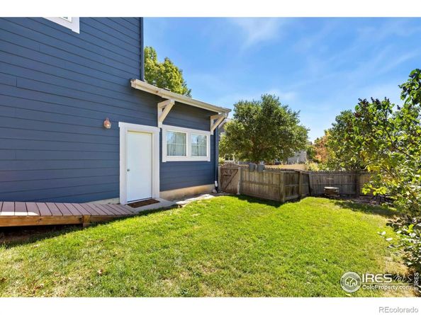 633 Deerwood Drive, Longmont CO 80504