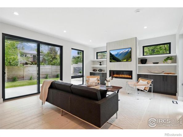 2860 Table Mesa Drive, Boulder CO 80305