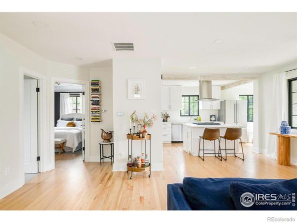 1300 N Glencoe Street, Denver CO 80220