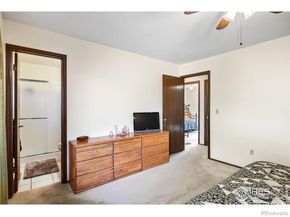 3308 Lakeview Circle, Longmont CO 80503