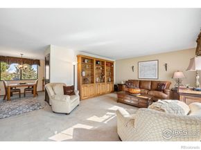 3308 Lakeview Circle, Longmont CO 80503