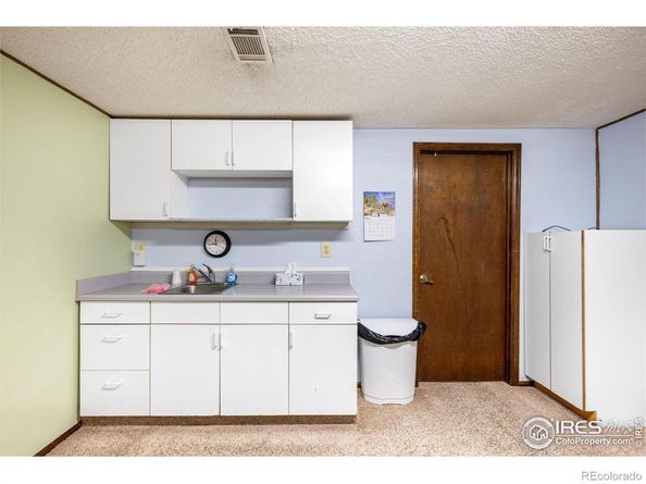 3308 Lakeview Circle, Longmont CO 80503