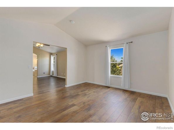 2010 Glenarbor Court, Longmont CO 80504