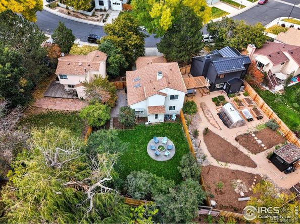 1812 Rice Street, Longmont CO 80501