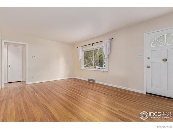 1224 Jamaica Street, Aurora CO 80010