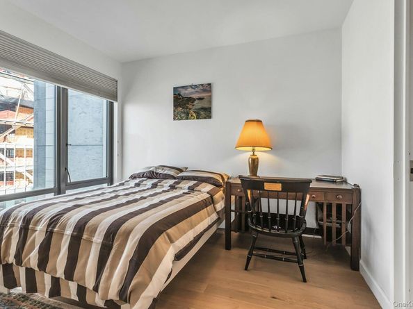 138-35 39th Avenue 14M, Flushing NY 11354