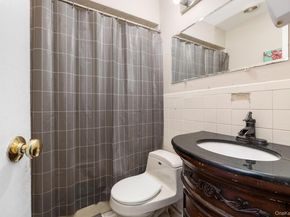 5 Gardner Avenue, Hicksville NY 11801