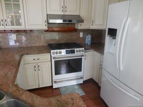 42 Handsome Avenue, Sayville NY 11782