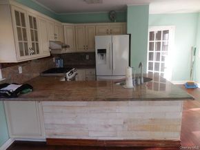 42 Handsome Avenue, Sayville NY 11782