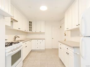 147 37 38th Avenue C61, Flushing NY 11354