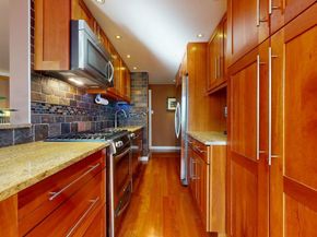 118-17 Union Turnpike 5H, Forest Hills NY 11375