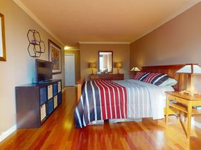 118-17 Union Turnpike 5H, Forest Hills NY 11375