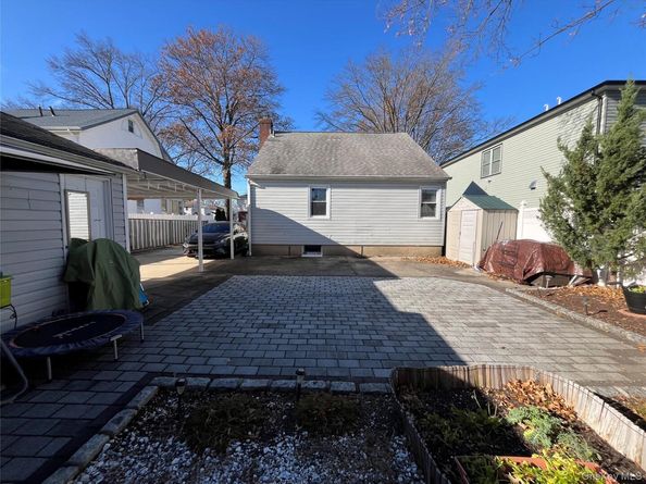 182 Lexington Avenue, Franklin Square NY 11010