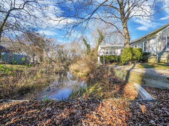 91 Tower Street, Sayville NY 11782