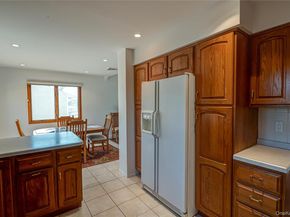 5 Fiore Court, Saint James NY 11780