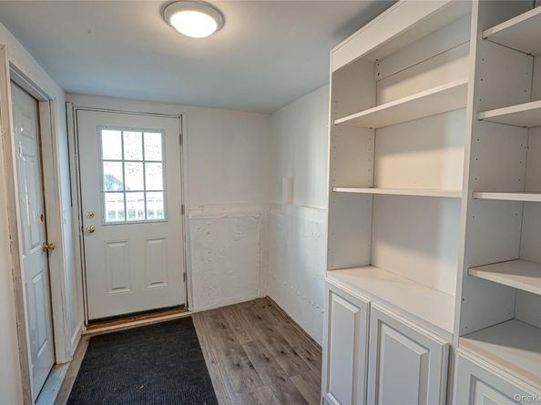 5 Fiore Court, Saint James NY 11780