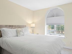 87 Gould Street, East Hampton NY 11937