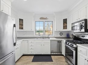 87 Gould Street, East Hampton NY 11937