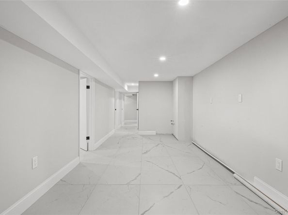 16843 118th Road, Jamaica NY 11434