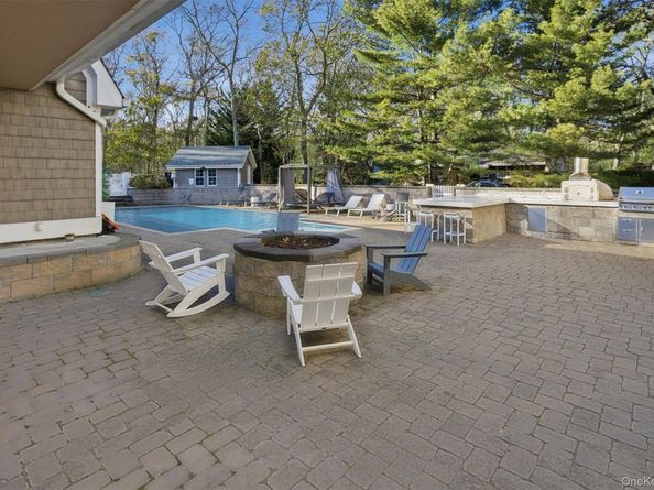 33A Newtown Road, Hampton Bays NY 11946
