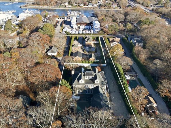 33A Newtown Road, Hampton Bays NY 11946