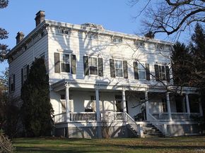 29 Center Drive, Douglaston NY 11363