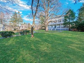 29 Center Drive, Douglaston NY 11363