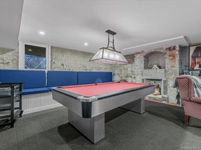 29 Center Drive, Douglaston NY 11363