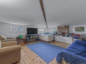 29 Center Drive, Douglaston NY 11363