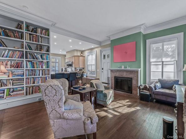 29 Center Drive, Douglaston NY 11363