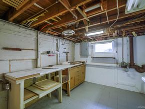 827 Aberdeen Road, Bay Shore NY 11706