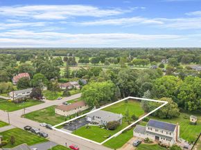 827 Aberdeen Road, Bay Shore NY 11706