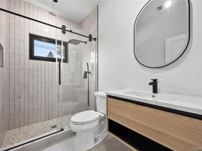 48 Martin Lane, Westbury NY 11590