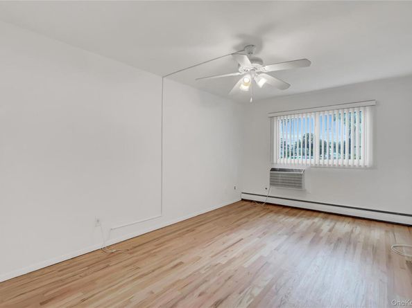 742 Deer Park Avenue 8B, North Babylon NY 11703
