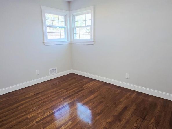 125 Burlington Avenue, Deer Park NY 11729