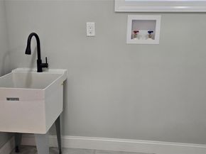 125 Burlington Avenue, Deer Park NY 11729