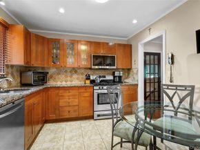 10 Monrovia Boulevard, Tuckahoe NY 10707