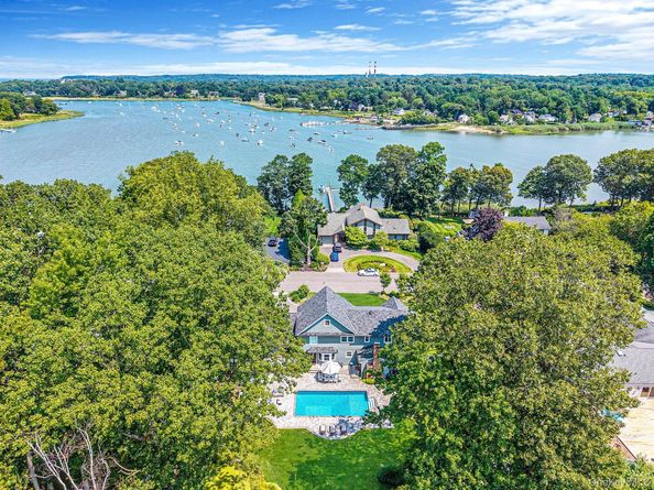 26 View Road, Setauket NY 11733