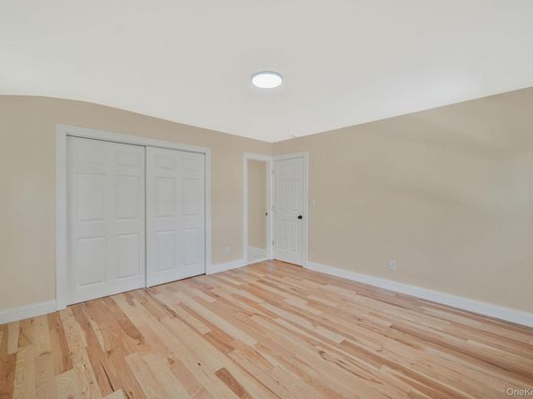 64 Chestnut Street, Coram NY 11727