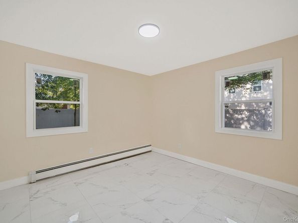 64 Chestnut Street, Coram NY 11727