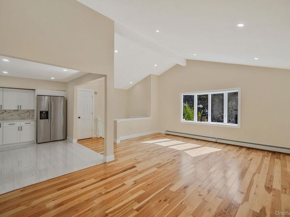 64 Chestnut Street, Coram NY 11727