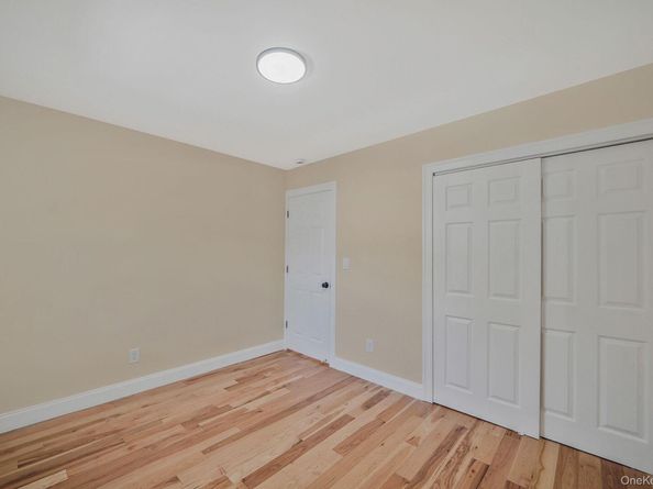 64 Chestnut Street, Coram NY 11727